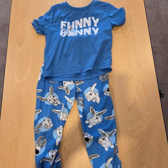 Boy's pjs - Picture 1 of 2